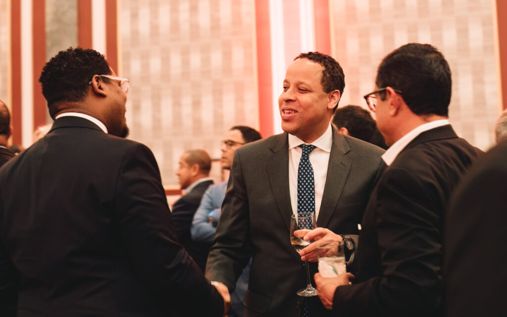 019-VIP.NETW-SEO.GALA_04.23_R5_2836